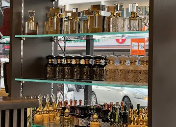 100 PER SCENT PERFUMES LLC