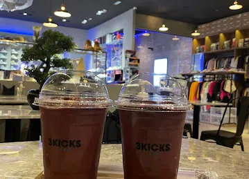 3 KICKS