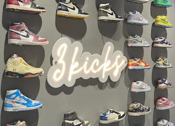 3 KICKS