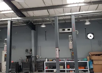 66 GARAGE（中国汽修厂）
