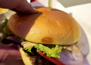 90s Burger restaurant