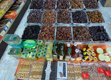 Abdul Reza Ghanim Grocery