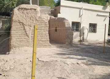 Abdulla Bin Salem Al Darmaki Mosque & House
