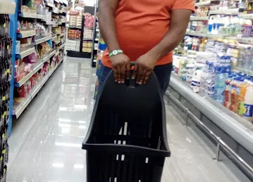 Abdulla Hadhoob Grocery بقالة