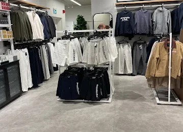 Abercrombie & Fitch