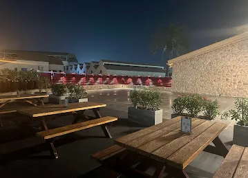 Abu Dhabi Country Club