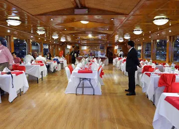 Abu Dhabi Dhow cruise