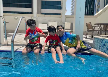 Abu Dhabi swimming class