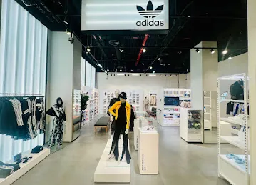 Adidas Store