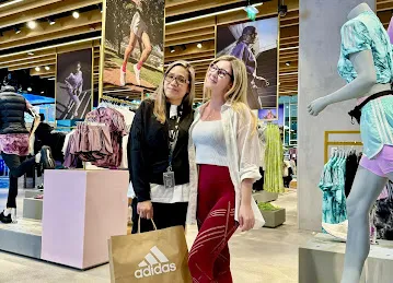 Adidas Store