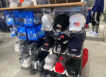adidas Store