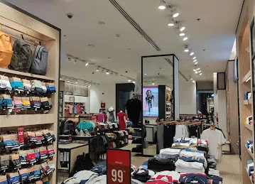 Aeropostale