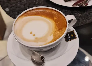 Afrina Sweets Dubai Almamzar حلويات افرينا الممزر