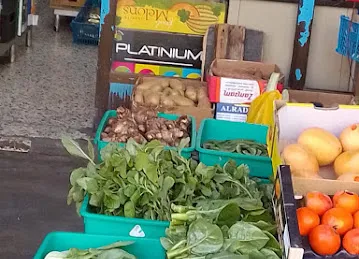 Ahmed Thani Bin Ghulaita Vegetables & Fruits
