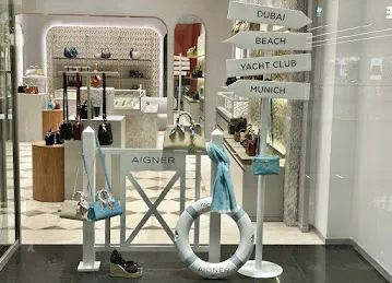 Aigner Mirdiff City Center