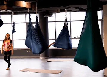 Air Yoga