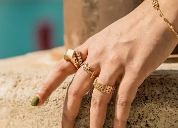 AK Jewels • Al Kananah, Deira | Gold & Diamonds Jewellery