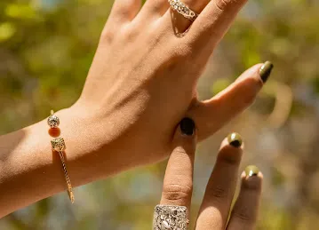 AK Jewels • Al Kananah, Deira | Gold & Diamonds Jewellery