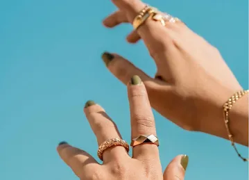 AK Jewels • Al Kananah, Deira | Gold & Diamonds Jewellery