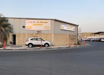 AKM LE GARAGE: Car Tinting, Wrapping, PPF (Paint Protection Film), & Polishing Services