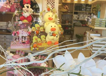 AL AFRAH Chocolate & Flowers