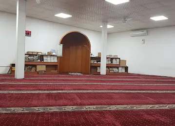 Al Ain Way Mosque / Masjid | مسجد إستراحة طريق العين