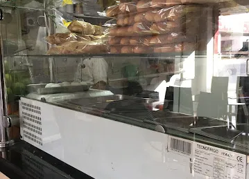 Al Aliya Cafeteria