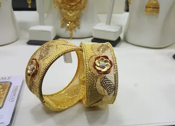 Al Ansari Gold & Diamonds