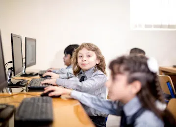 Al Bassaer Private School