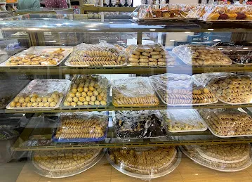 Al Carawan Sweets Manasir