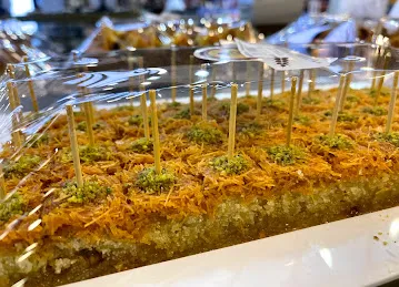 Al Carawan Sweets Manasir