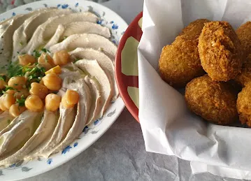 Al Damayati restaurant