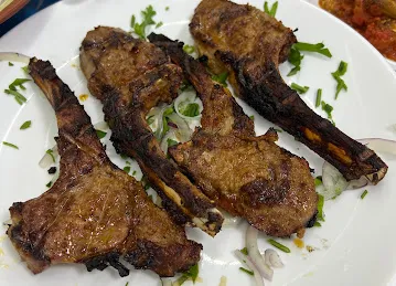 Al Damayati restaurant