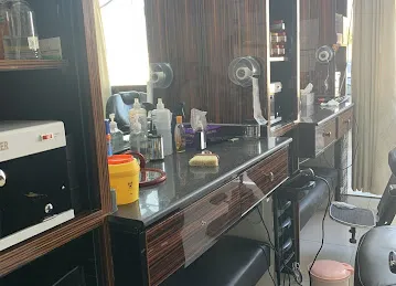 Al dekhwar saloon