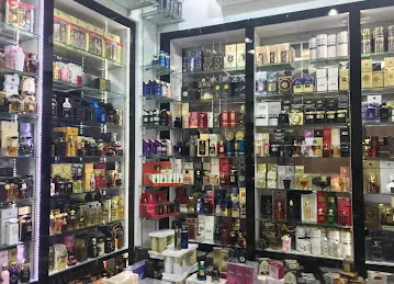 AL FAKHAR PERFUMES & COSMETICS TRD LLC