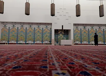 Al futtaim masjid banyas
