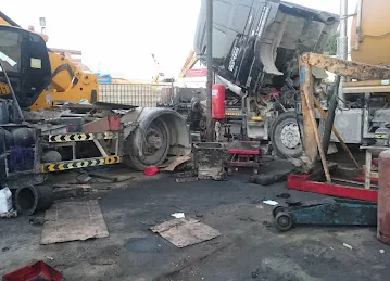 al hemayah al faiqah heavy eqpt. maint.w/shop