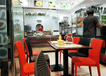 AL HUDA KARAKEEB RESTAURANT