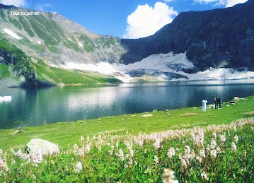 Al HudHud Tourism LLC