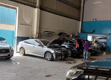 Al Karnak Auto Repair Workshop
