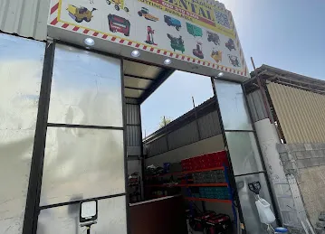 Al Khail Gate 1-8A building