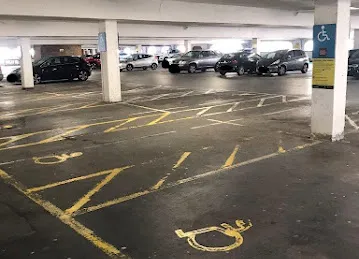 Al Khail Gate Free Parking