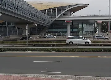 Al Khail Metro Bus Stop Seaside