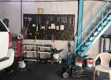 Al koukh al sawda auto maintenance