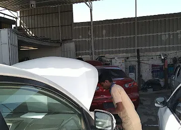 Al Mafak Al Fadhi Auto Maintenance