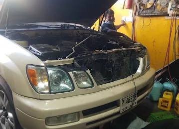 Al Majlis Auto Maint. W.Shop