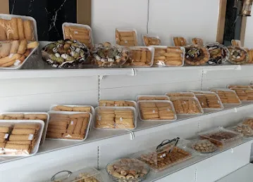 Al Makan bakery