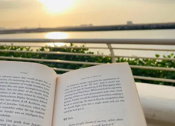 Al Mamzar Beach Library