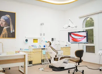 Al Manal Dental Center