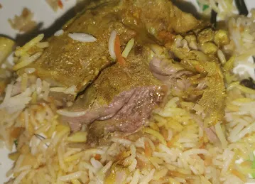 Al Mandi & Al Madhbi House